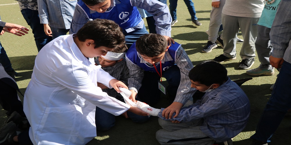 برگزاری آموزش ومانور زلزله در 