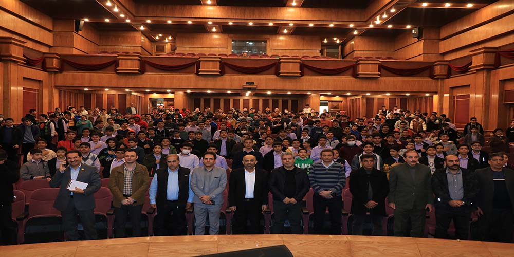 برگزاری مراسم جشن یلدا در دبیر