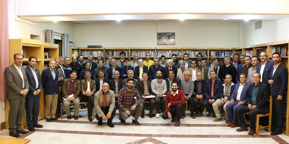 گزارشی از جلسۀ شورای دبیران (ک